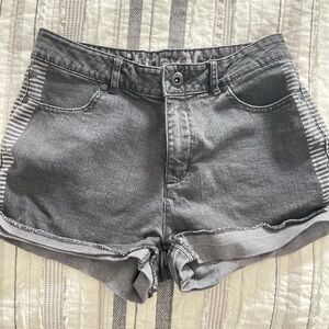 Hurley Dark Gray Jean Shorts size 28